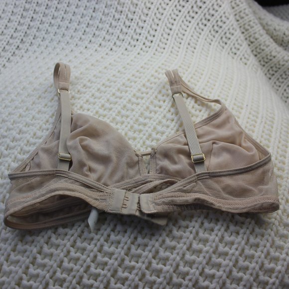Lively Nude Light Coverage Netting Bra - Picture 4 of 4